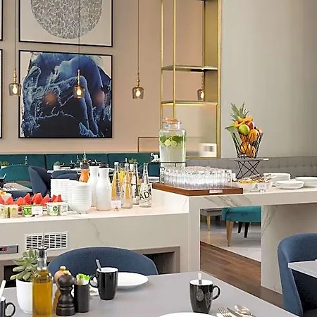 Szálloda Sheraton 4*