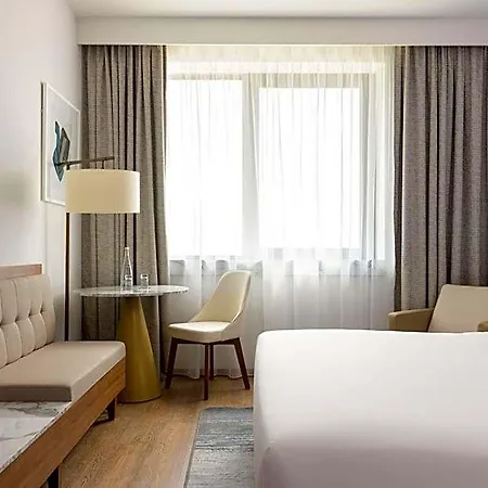 Sheraton 4*