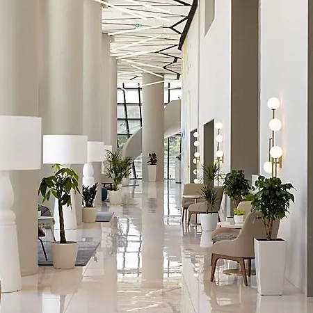 Sheraton 4*