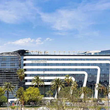 Sheraton Airport Otel 4*